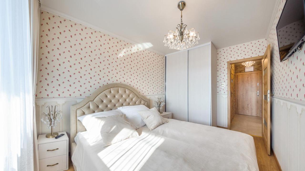 Apartament Z 1 Sypialnia Retro Deluxe 60 F Perlowa Przystan - Holiday City Колобжег Екстер'єр фото