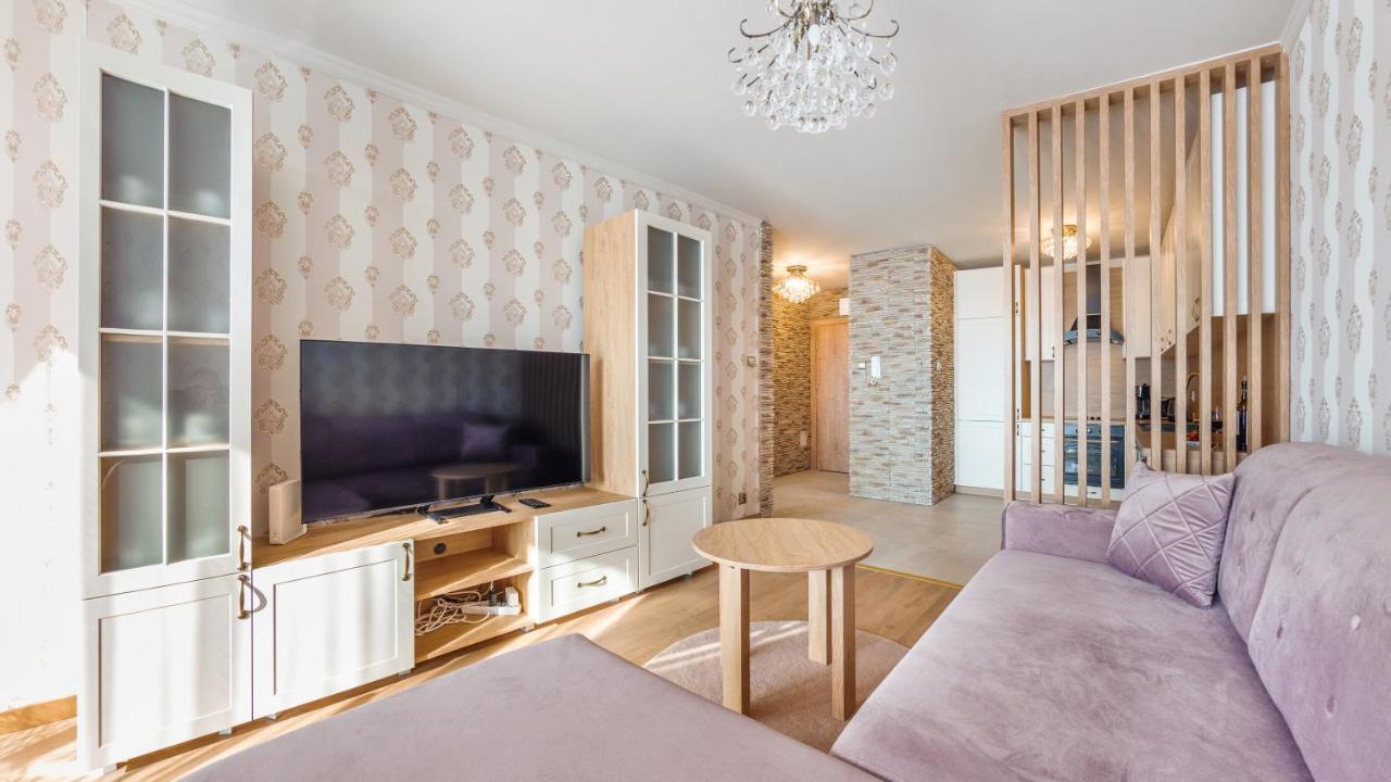 Apartament Z 1 Sypialnia Retro Deluxe 60 F Perlowa Przystan - Holiday City Колобжег Екстер'єр фото